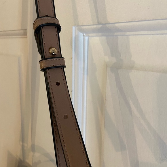 Kelly &  Katie Handbag. NWOT - Picture 8 of 8